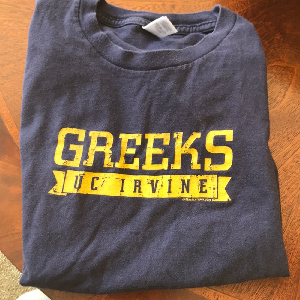 Uc Irvine t shirt